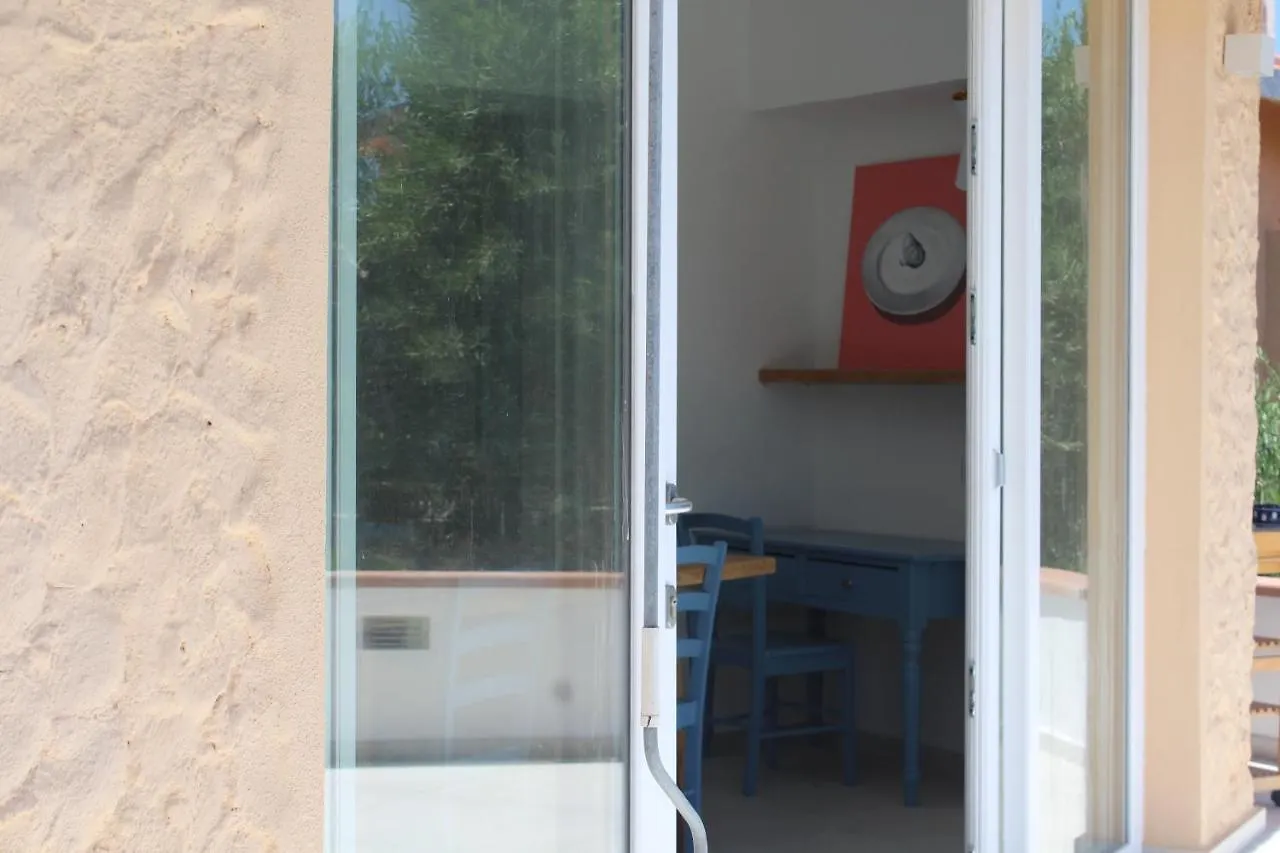 Bona Ciurrata Hotel Golfo Aranci Gæstehus